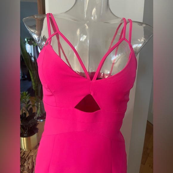 Bardot - Beautiful Hot / Highlighter pink bodycon cut out dress - Picture 2 of 4